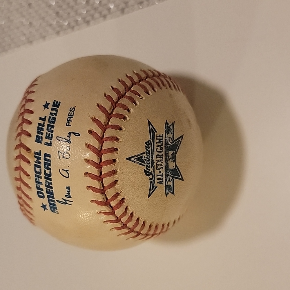 Official America League Indians All Star game baseball 1997